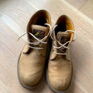 Dr Martens Chukka Boot - Womens US 7